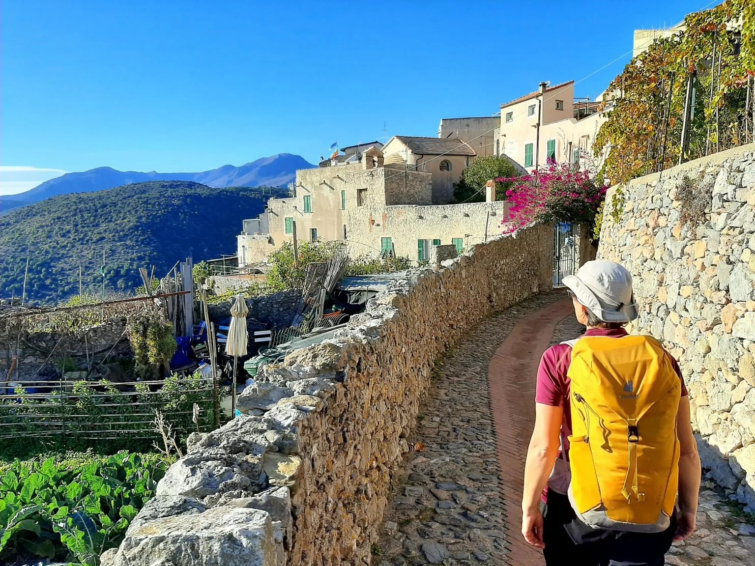 Borgio_Verezzi_Hiking.jpg